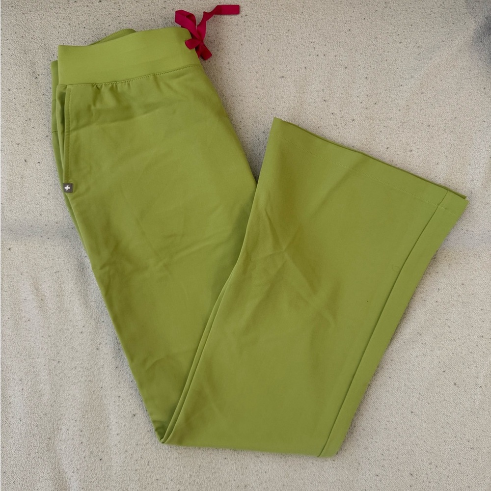 Green FIGS Scrub Pants